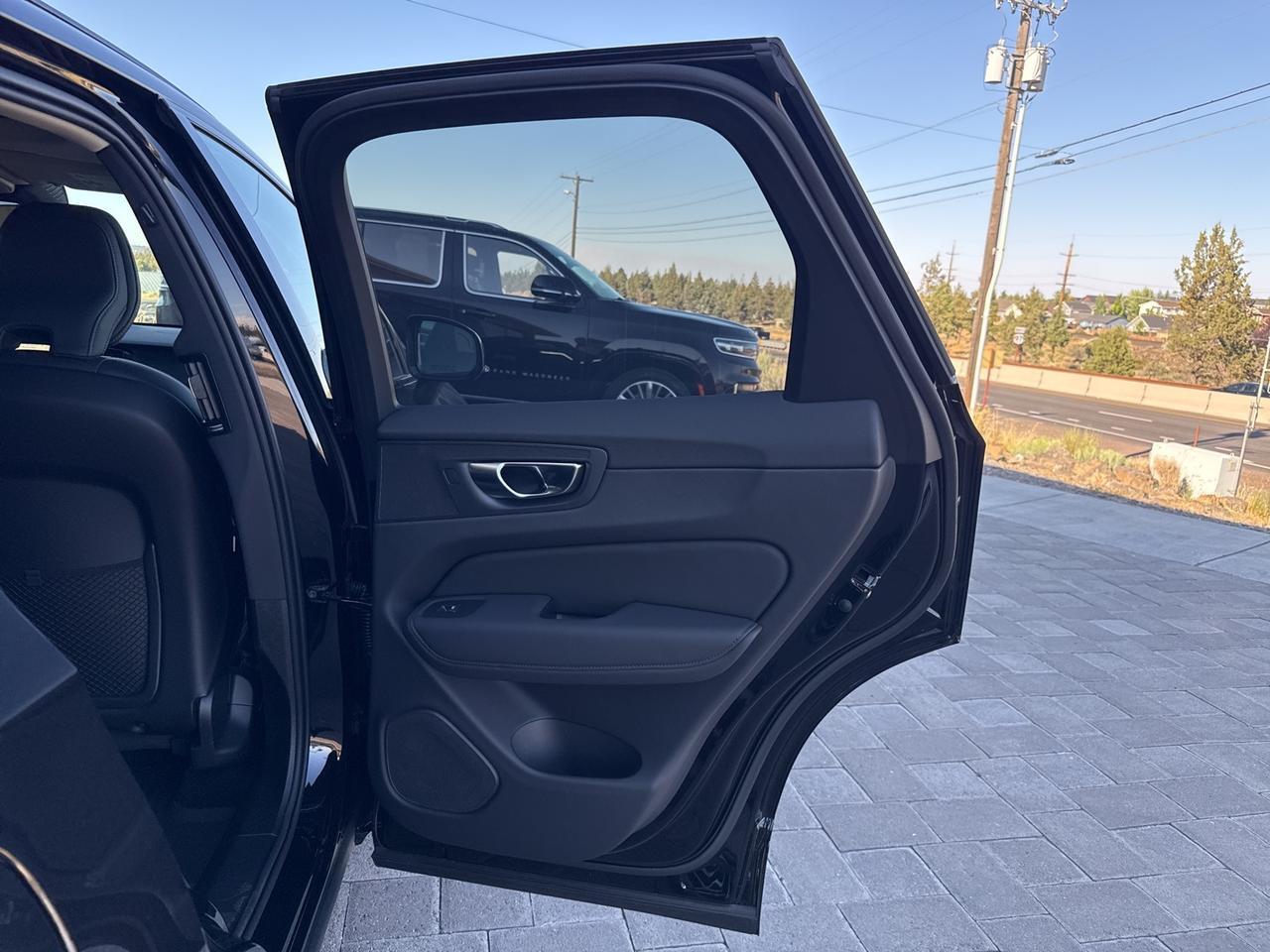 2026 Volvo XC60 Bend OR