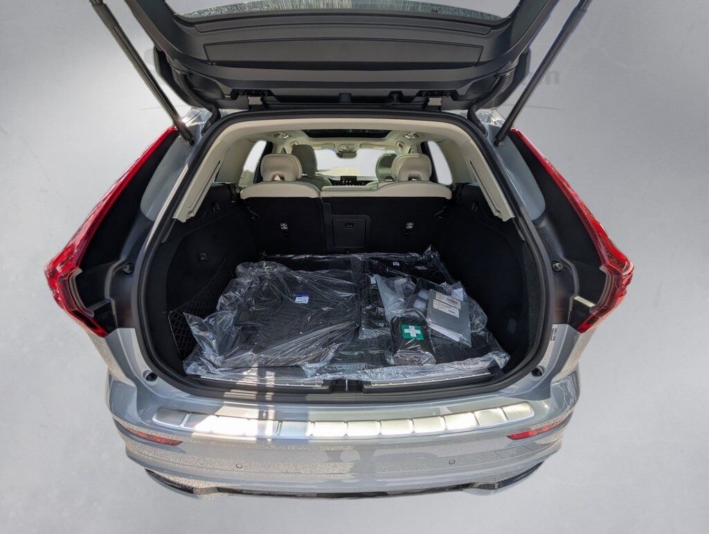 2026 Volvo XC60 B5 AWD ULTRA Hunt Valley MD