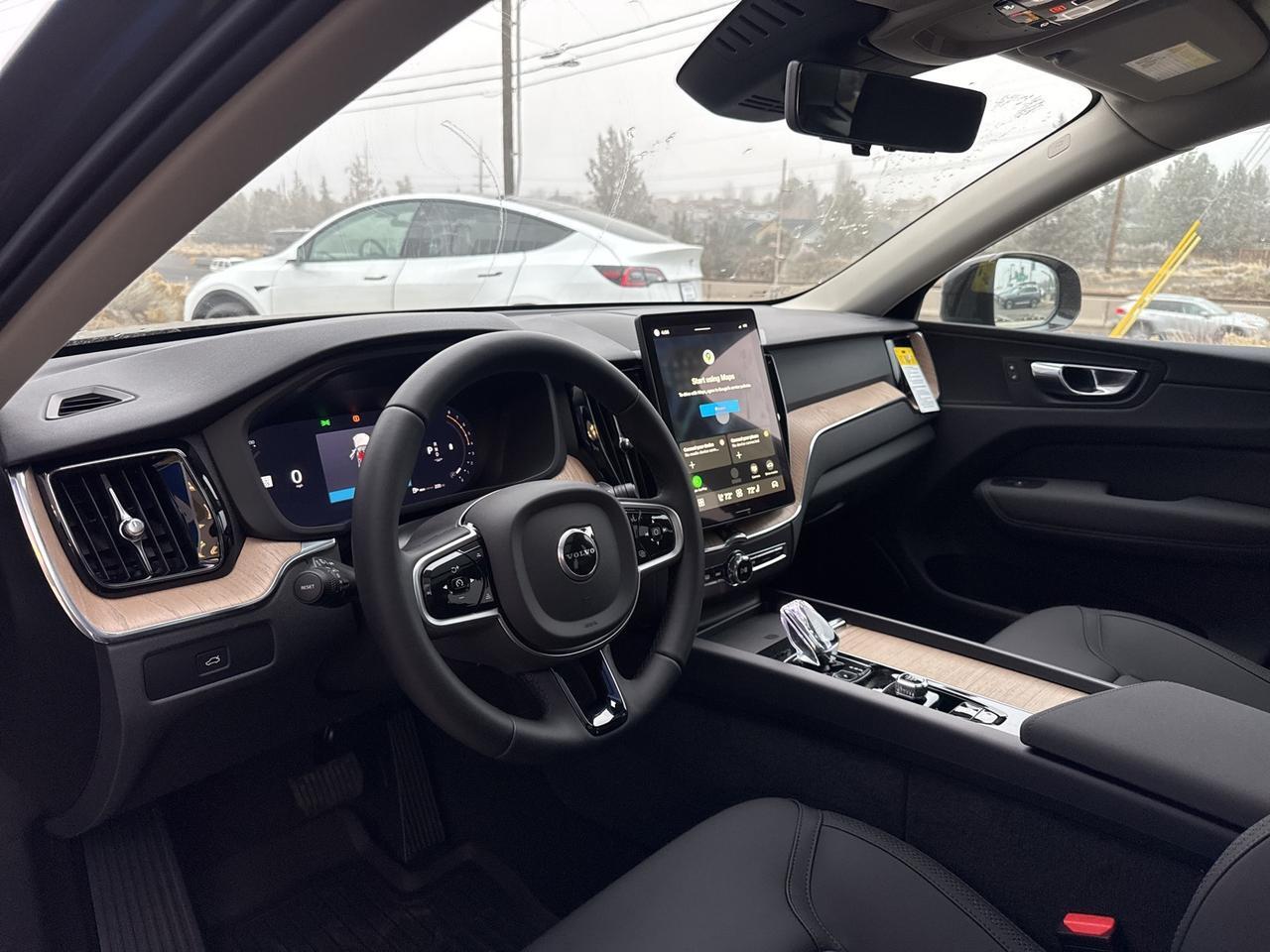 2026 Volvo XC60 B5 Core Bend OR