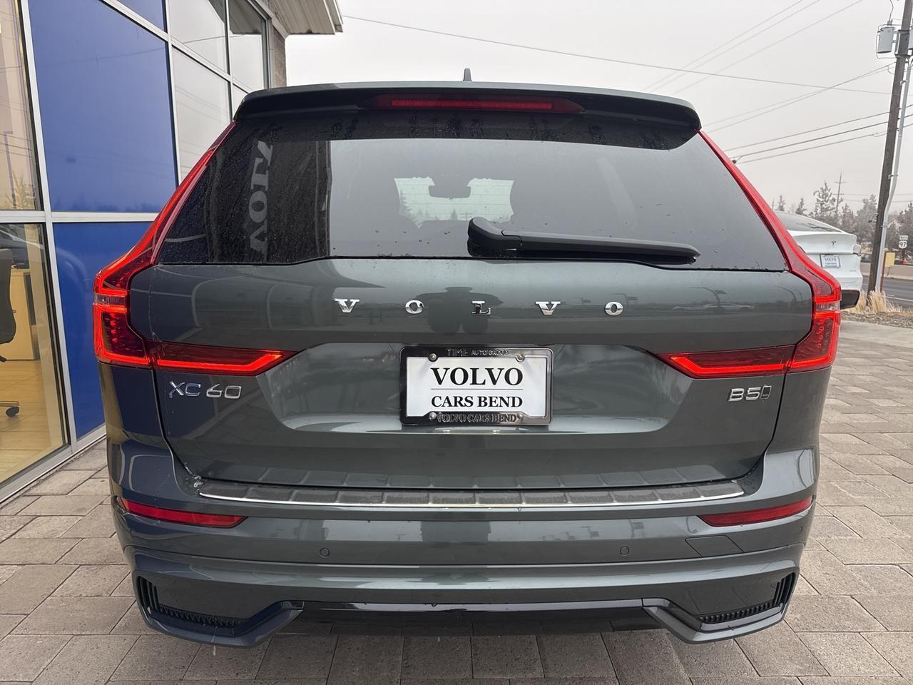 2026 Volvo XC60 B5 Core Bend OR