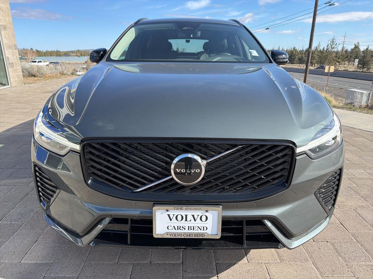 2026 Volvo XC60 B5 Core Bend OR