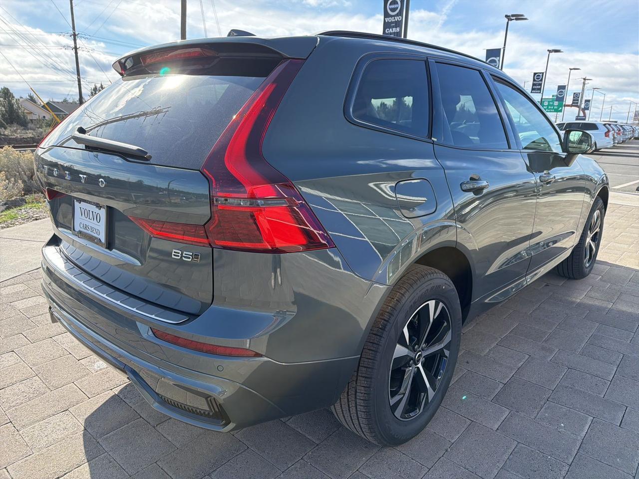 2026 Volvo XC60 B5 Core Bend OR