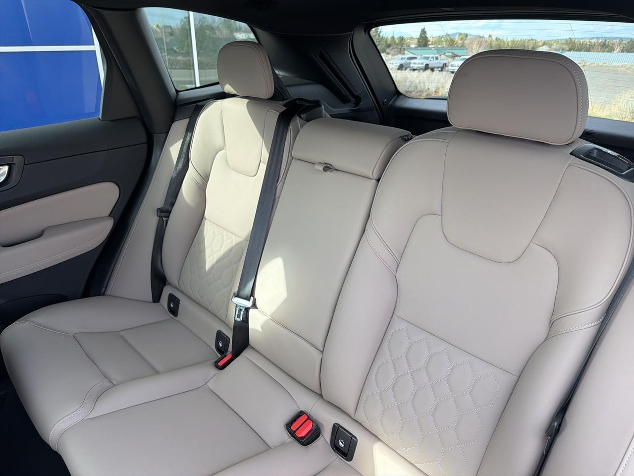 2026 Volvo XC60 B5 Core Bend OR