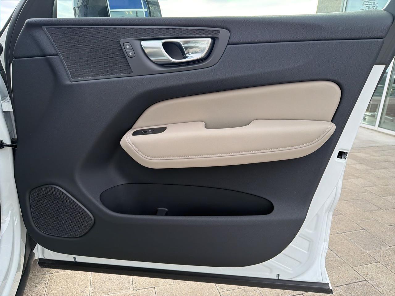 2026 Volvo XC60 B5 Core Bend OR