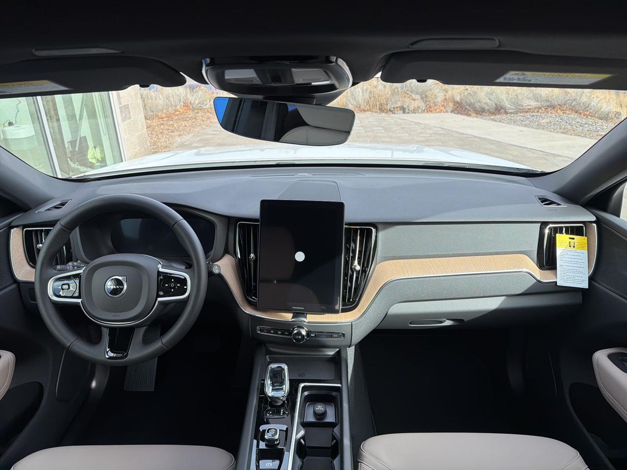 2026 Volvo XC60 B5 Core Bend OR