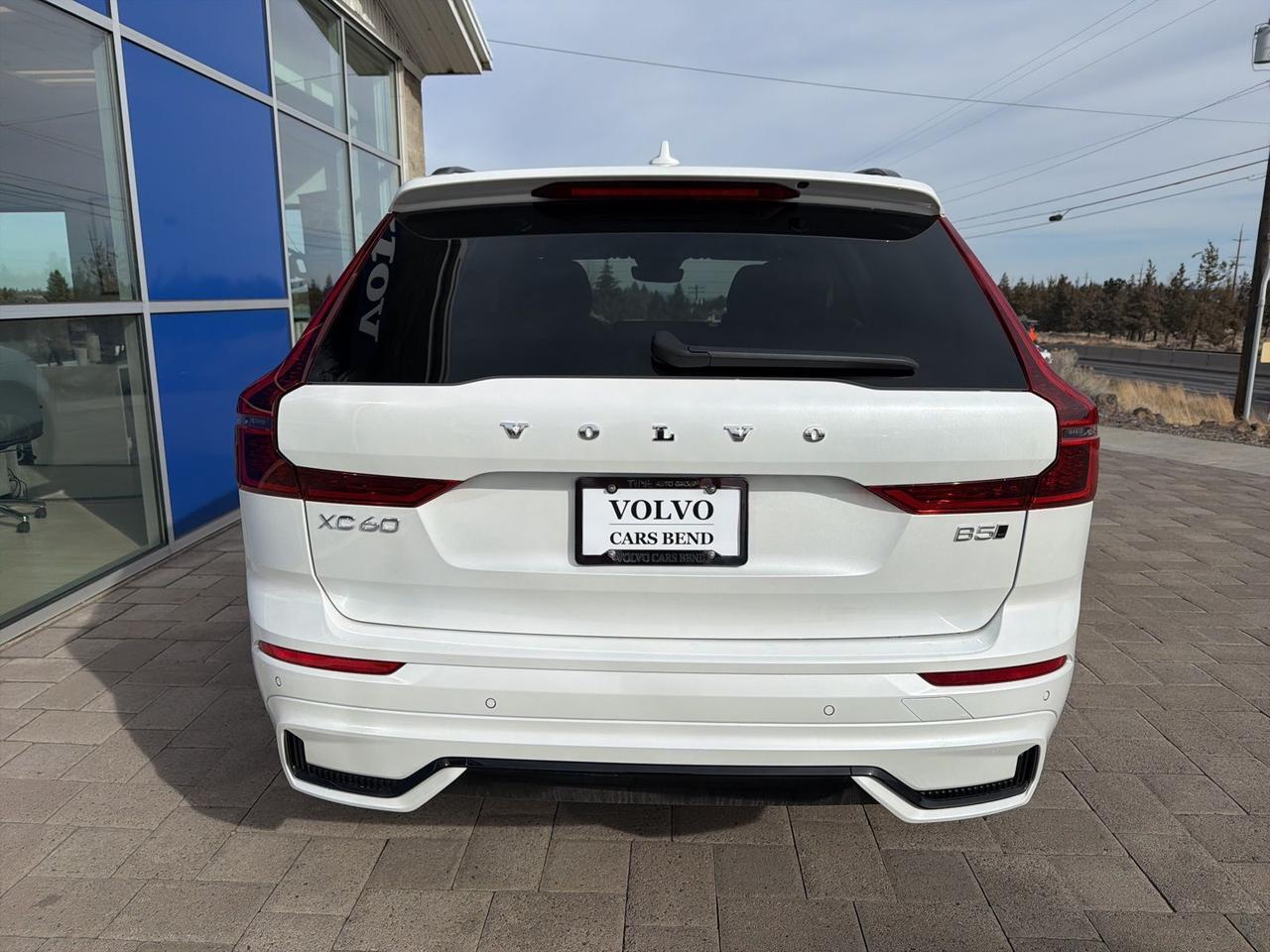 2026 Volvo XC60 B5 Core Bend OR