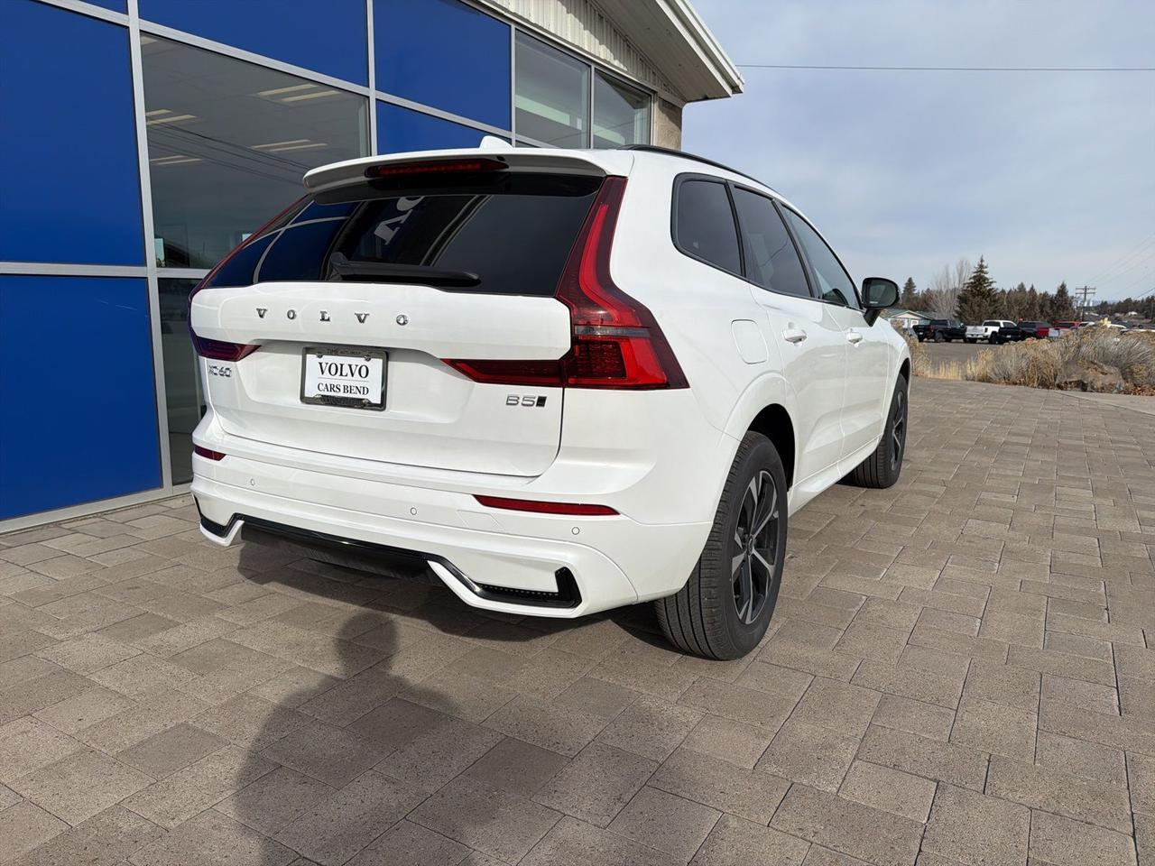 2026 Volvo XC60 B5 Core Bend OR