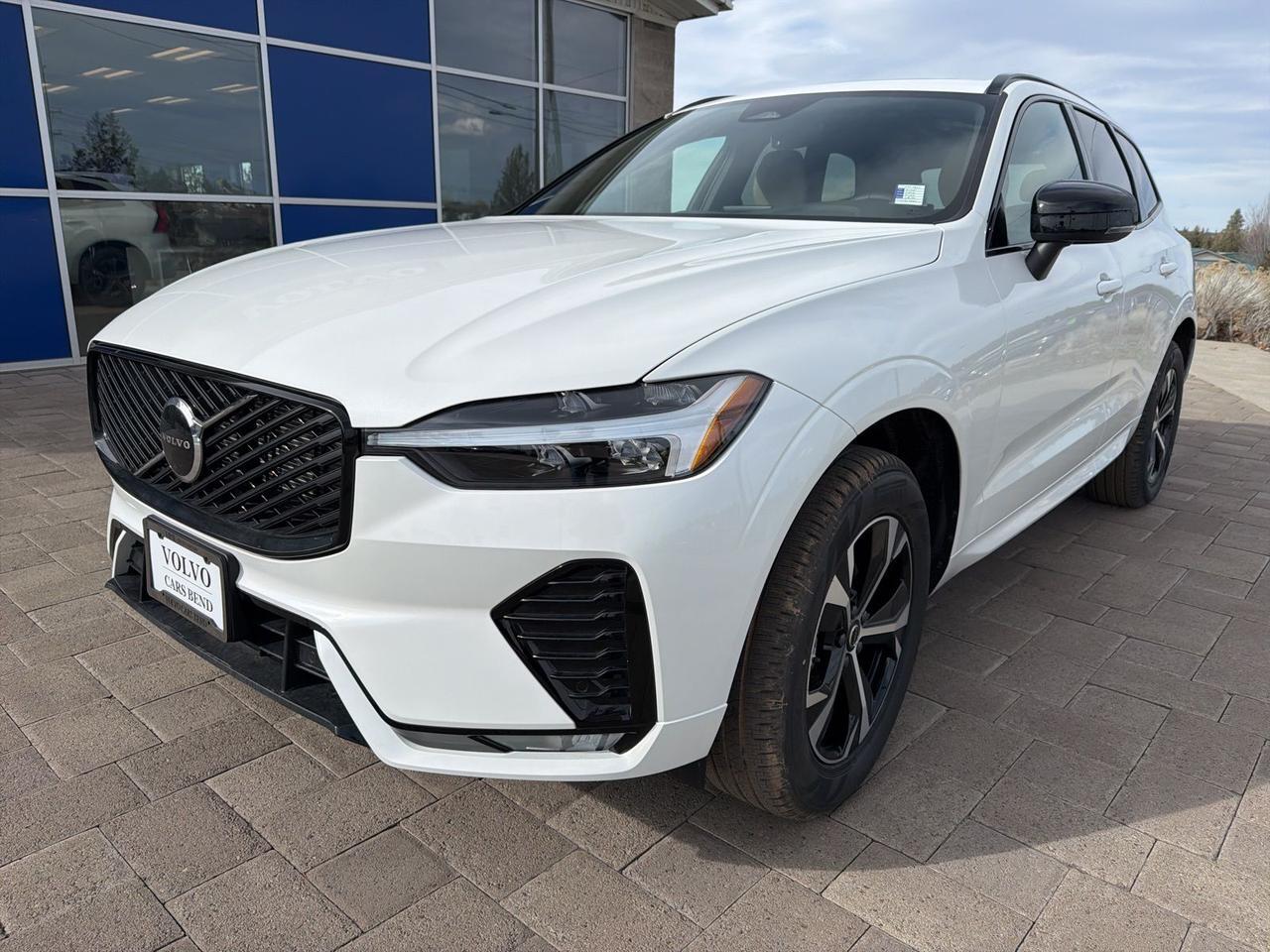 2026 Volvo XC60 B5 Core Bend OR