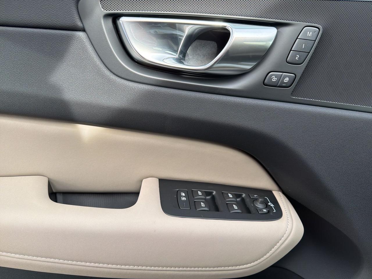 2026 Volvo XC60 B5 Core Bend OR