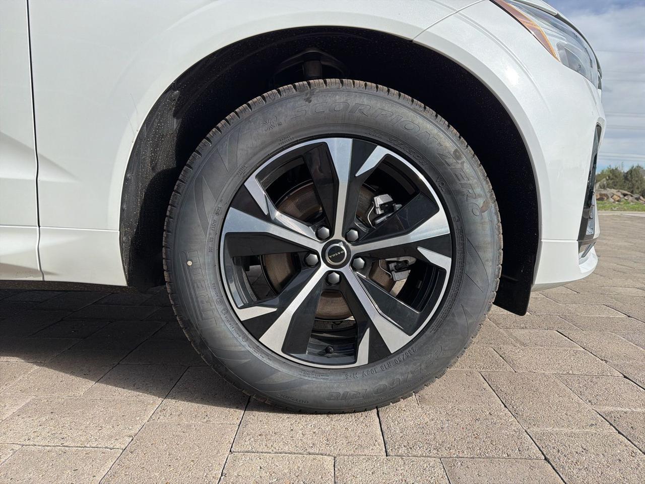 2026 Volvo XC60 B5 Core Bend OR