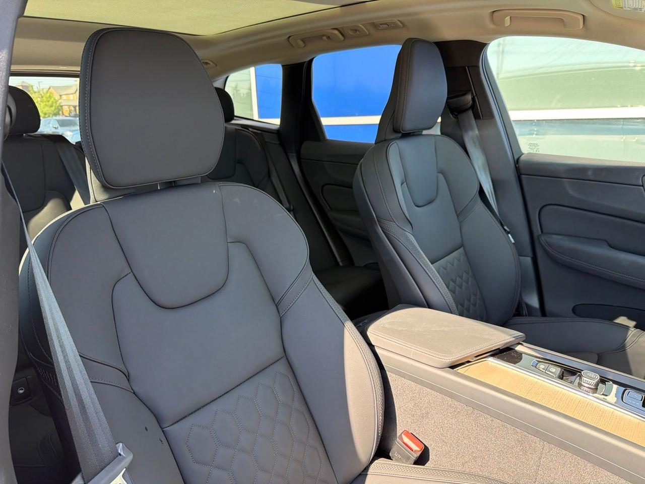 2026 Volvo XC60 B5 Core Bend OR