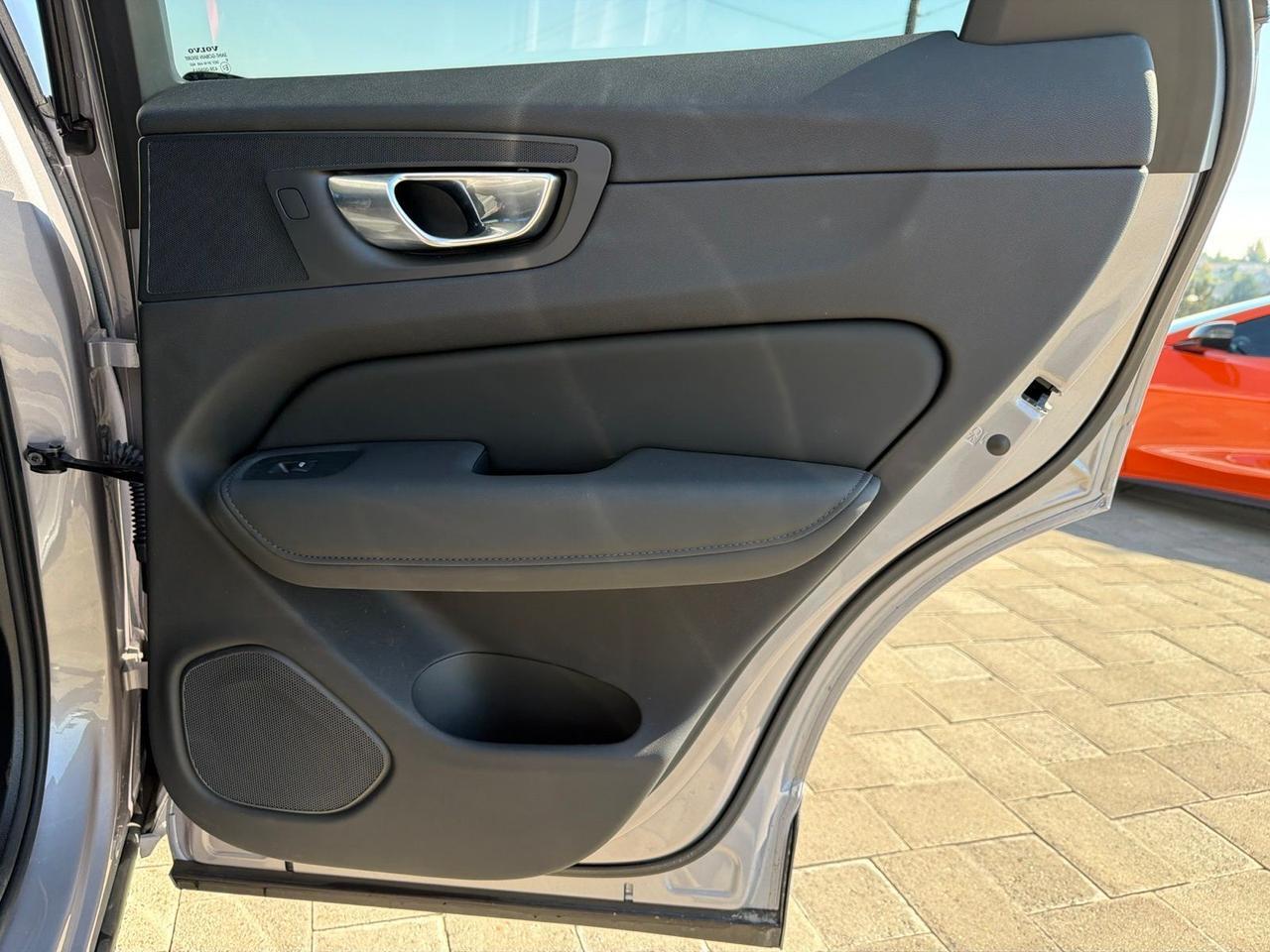2026 Volvo XC60 B5 Core Bend OR