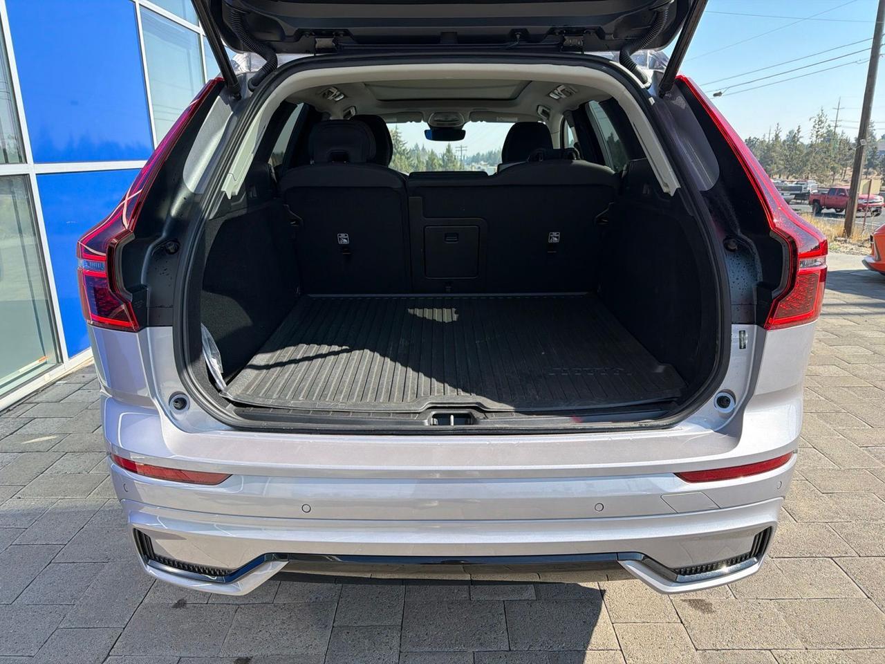 2026 Volvo XC60 B5 Core Bend OR