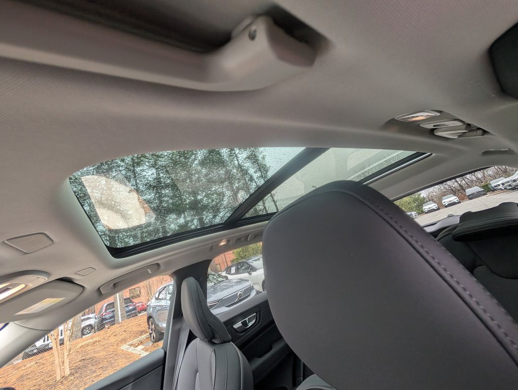 2026 Volvo XC60 B5 Core Hunt Valley MD