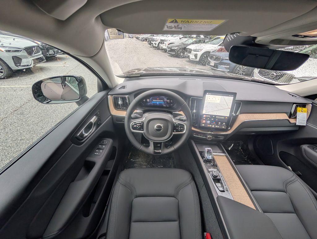 2026 Volvo XC60 B5 Core Hunt Valley MD