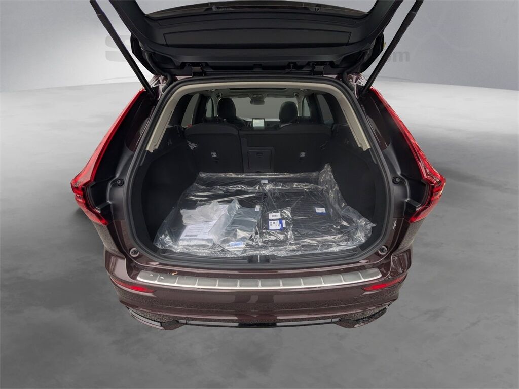 2026 Volvo XC60 B5 Core Hunt Valley MD