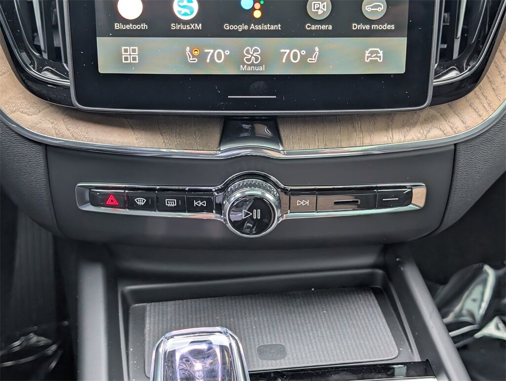 2026 Volvo XC60 B5 Core Hunt Valley MD