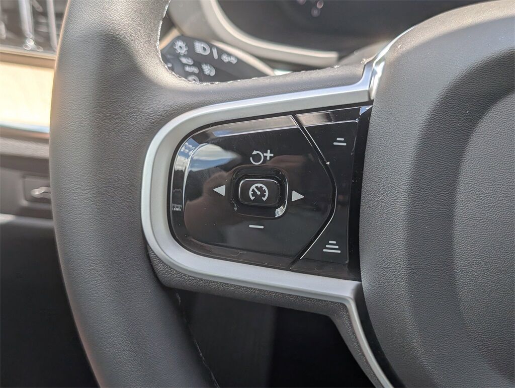 2026 Volvo XC60 B5 Core Hunt Valley MD