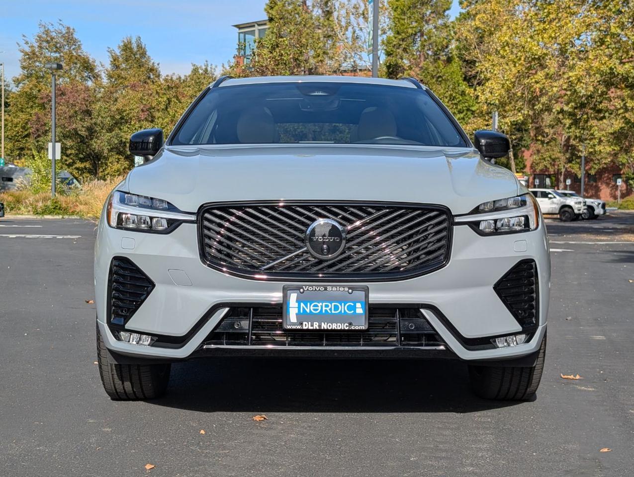 2026 Volvo XC60 B5 Hybrid AWD PLUS | High Performance Audio, Pilot Assist, 360 Cam, 4 Heated Seats & Wheel Portland OR