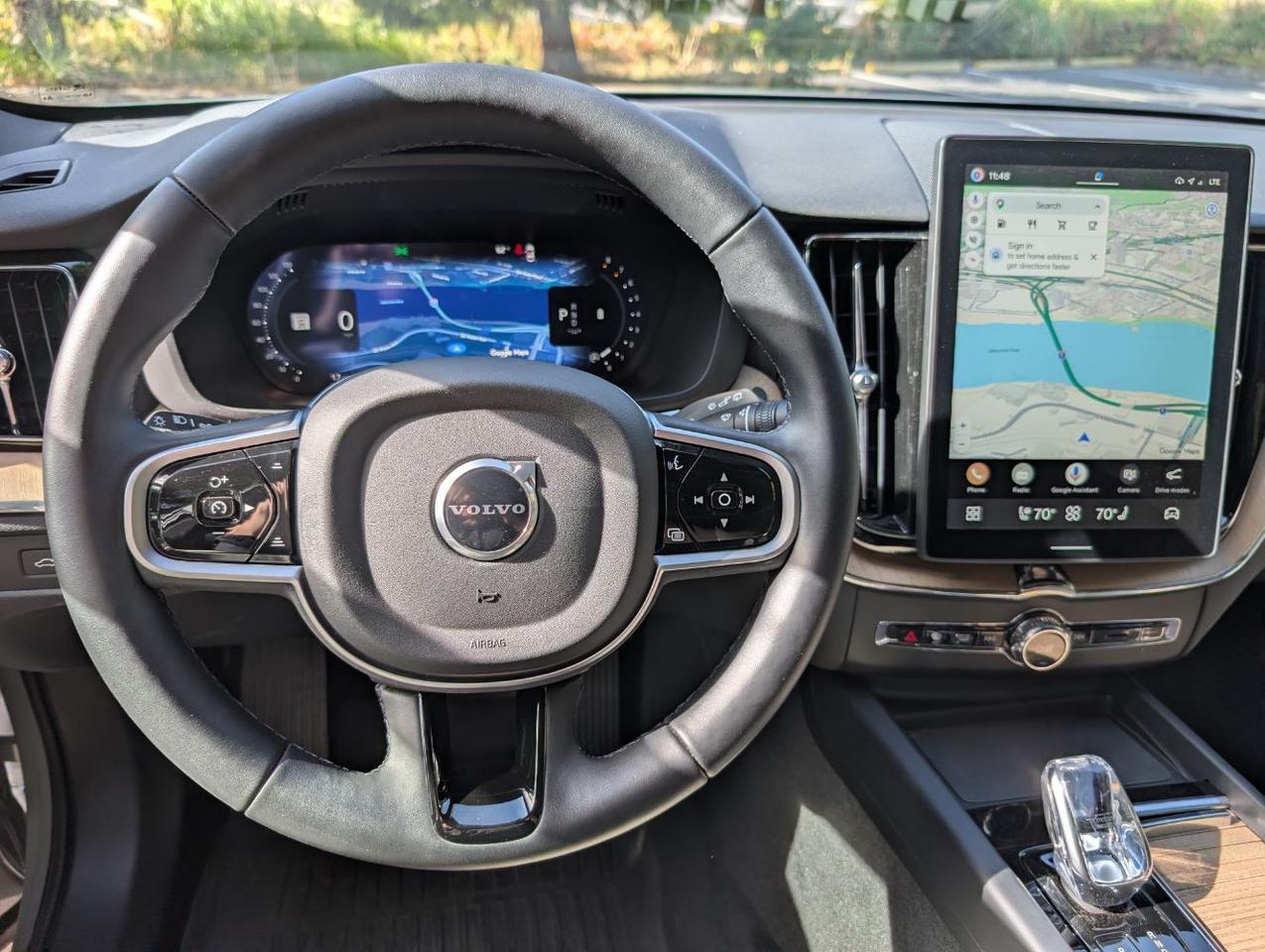 2026 Volvo XC60 B5 Hybrid AWD PLUS | High Performance Audio, Pilot Assist, 360 Cam, 4 Heated Seats & Wheel Portland OR