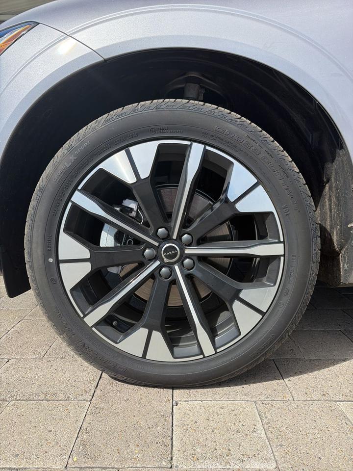 2026 Volvo XC60 B5 Plus Bend OR