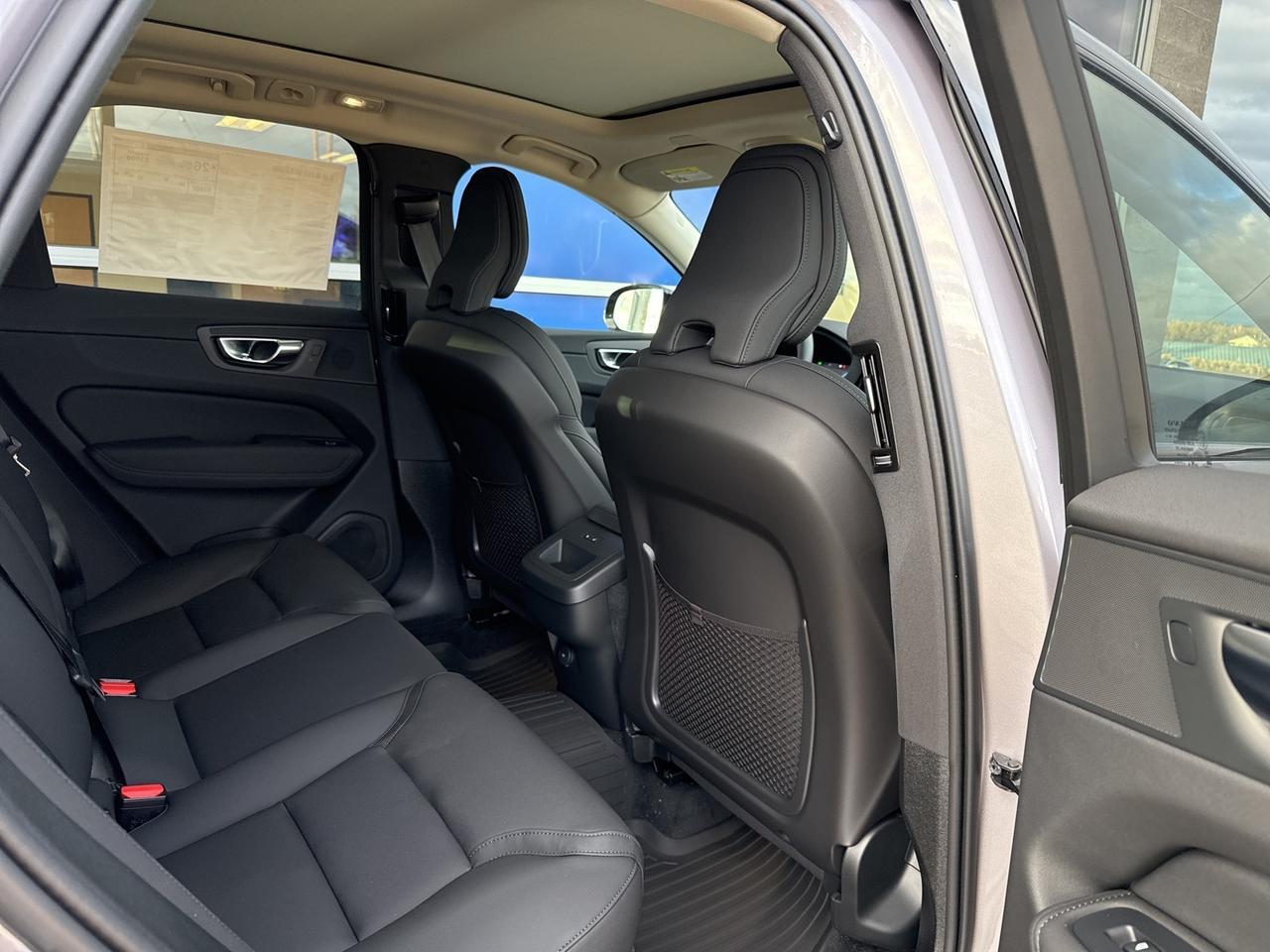 2026 Volvo XC60 B5 Plus Bend OR