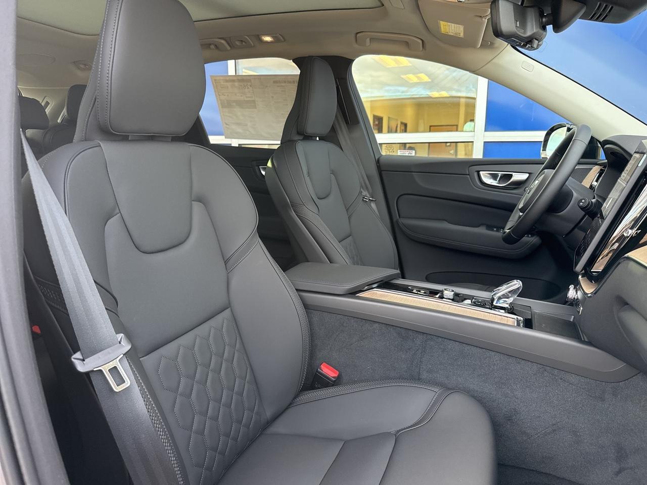 2026 Volvo XC60 B5 Plus Bend OR