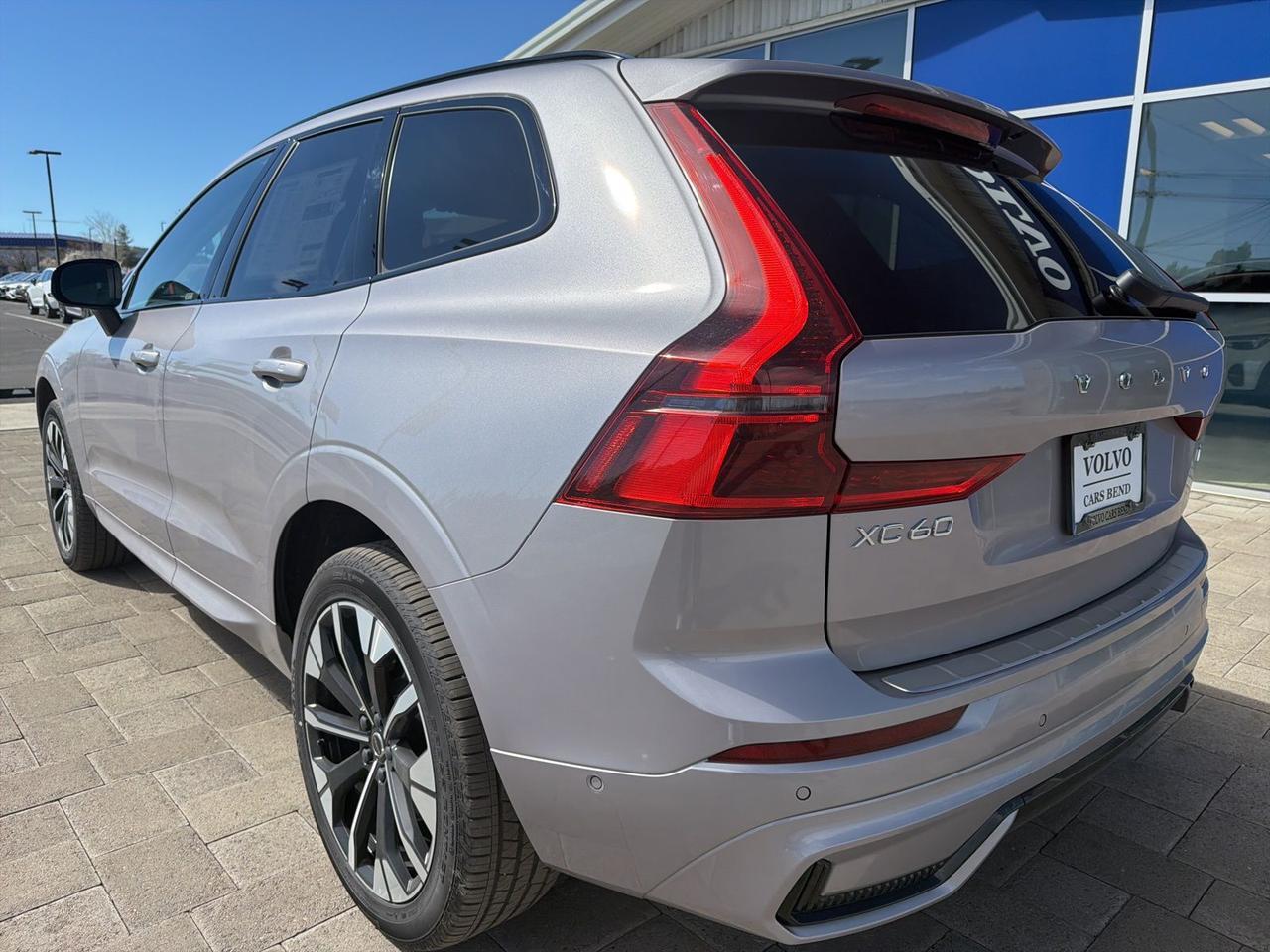 2026 Volvo XC60 B5 Plus Bend OR