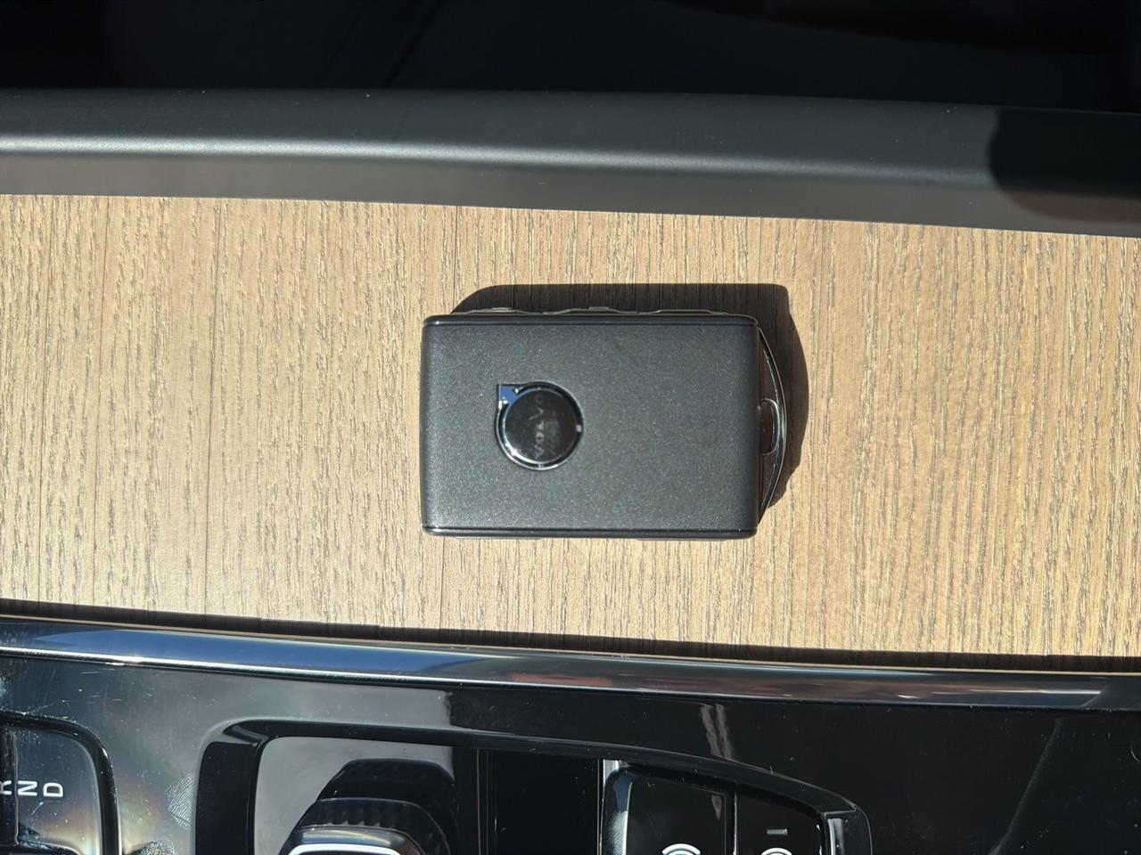 2026 Volvo XC60 B5 Plus Bend OR