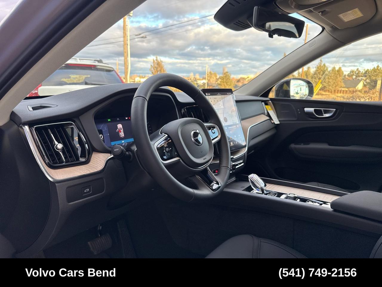 2026 Volvo XC60 B5 Plus Bend OR