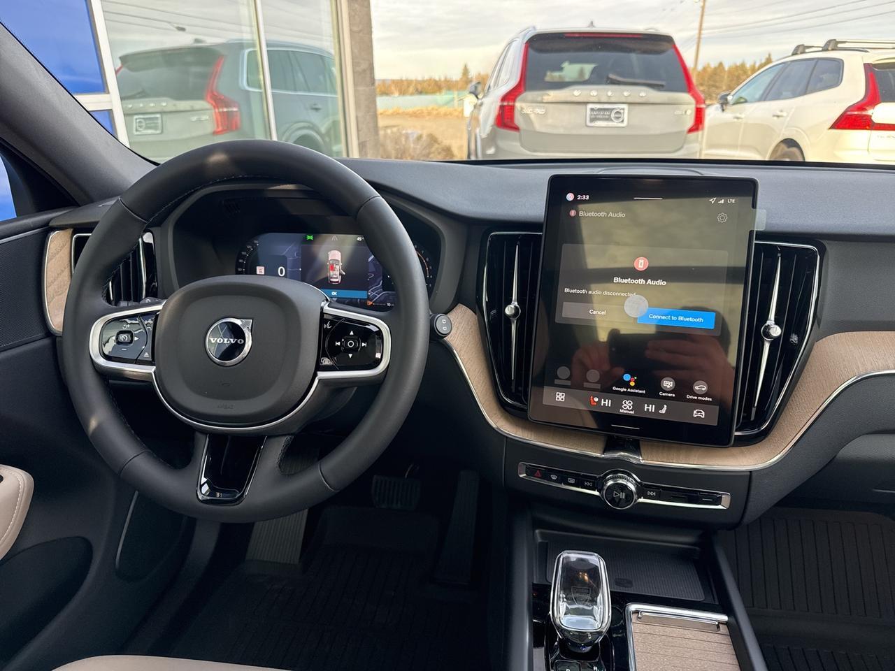 2026 Volvo XC60 B5 Plus Bend OR