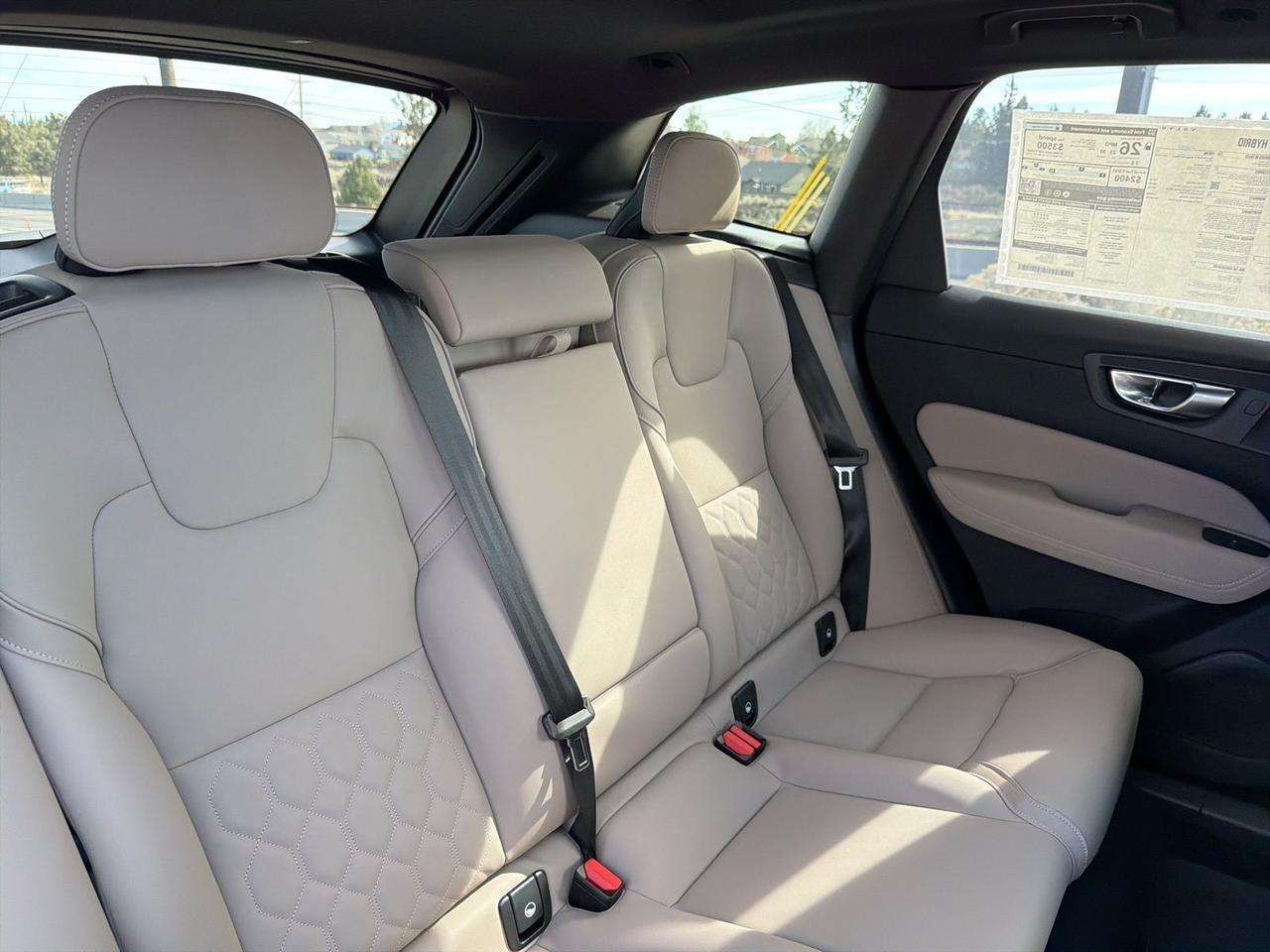 2026 Volvo XC60 B5 Plus Bend OR