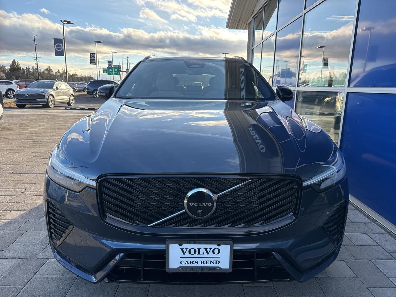 2026 Volvo XC60 B5 Plus Bend OR