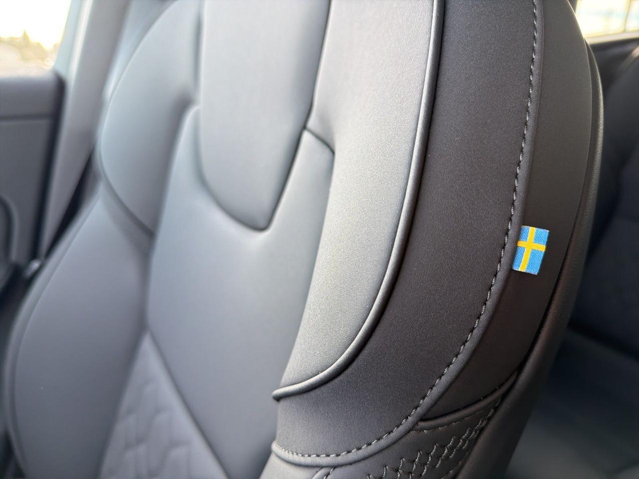 2026 Volvo XC60 B5 Plus Bend OR