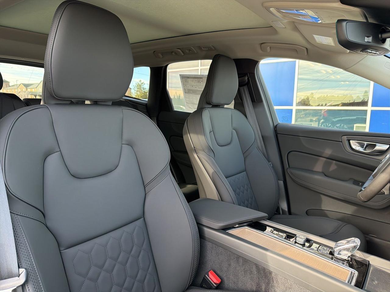 2026 Volvo XC60 B5 Plus Bend OR