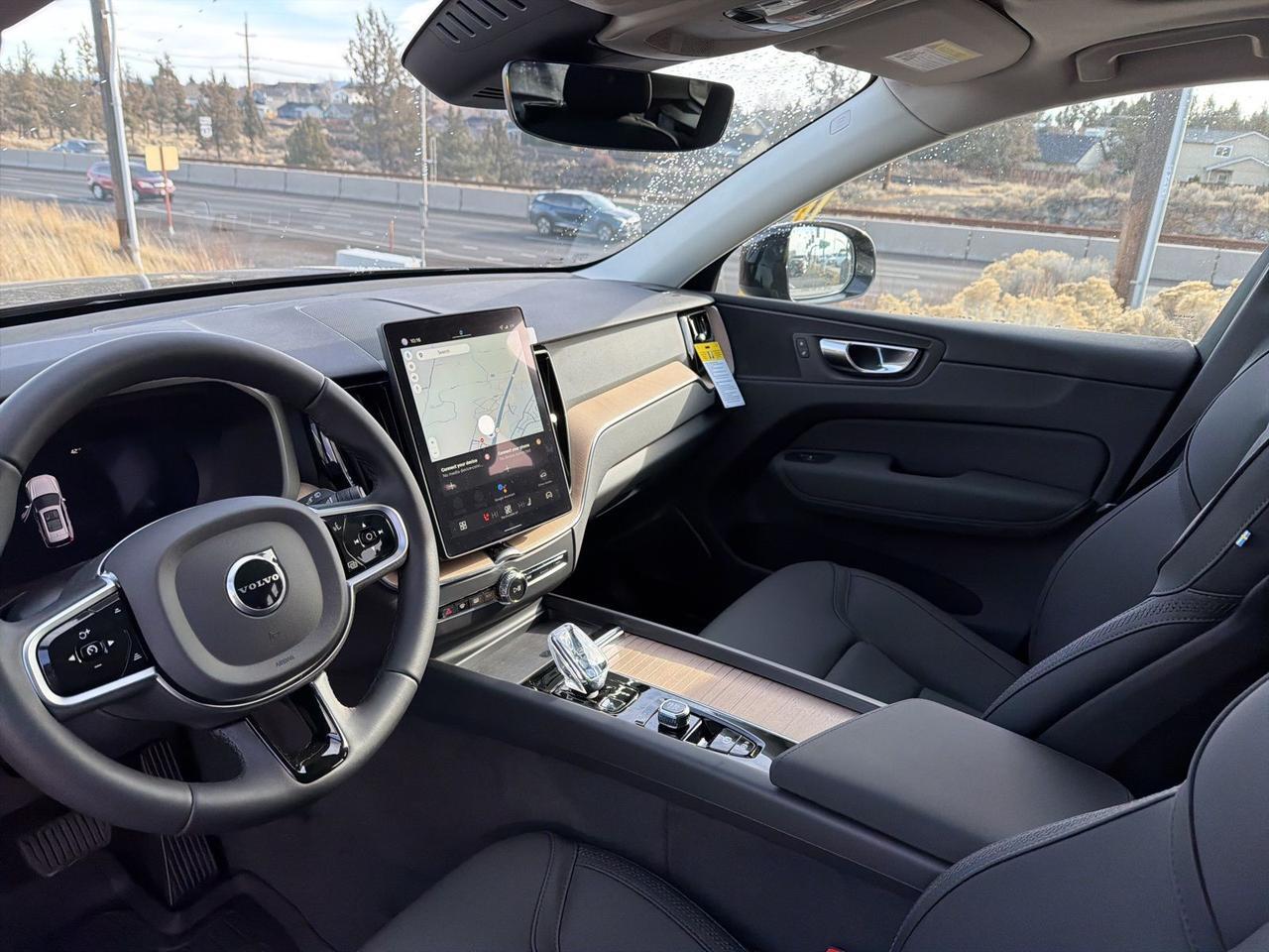 2026 Volvo XC60 B5 Plus Bend OR