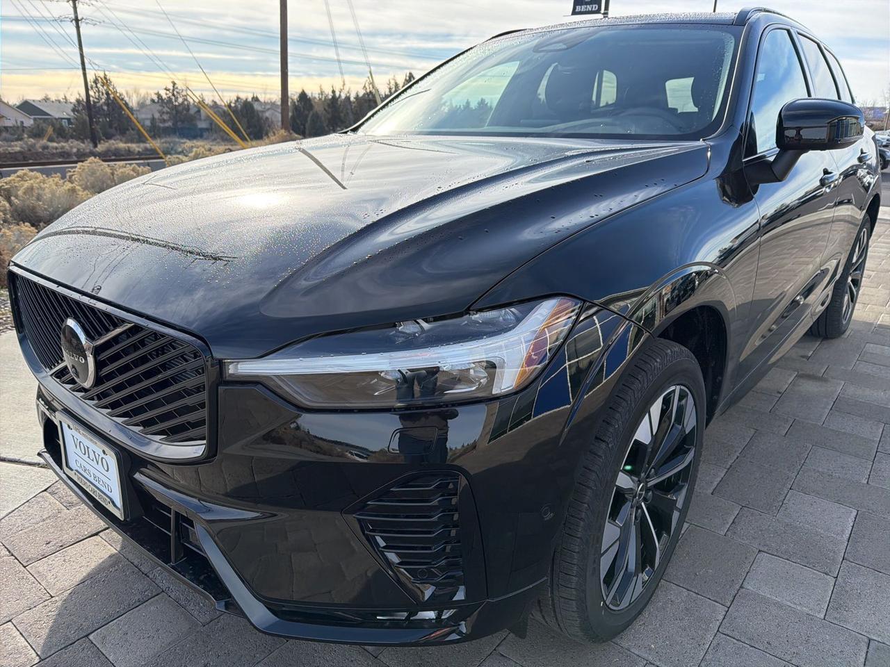2026 Volvo XC60 B5 Plus Bend OR