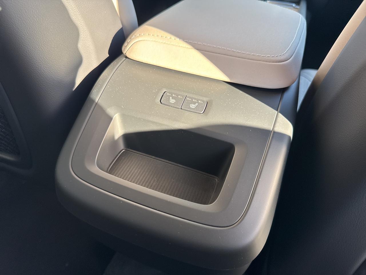 2026 Volvo XC60 B5 Plus Bend OR