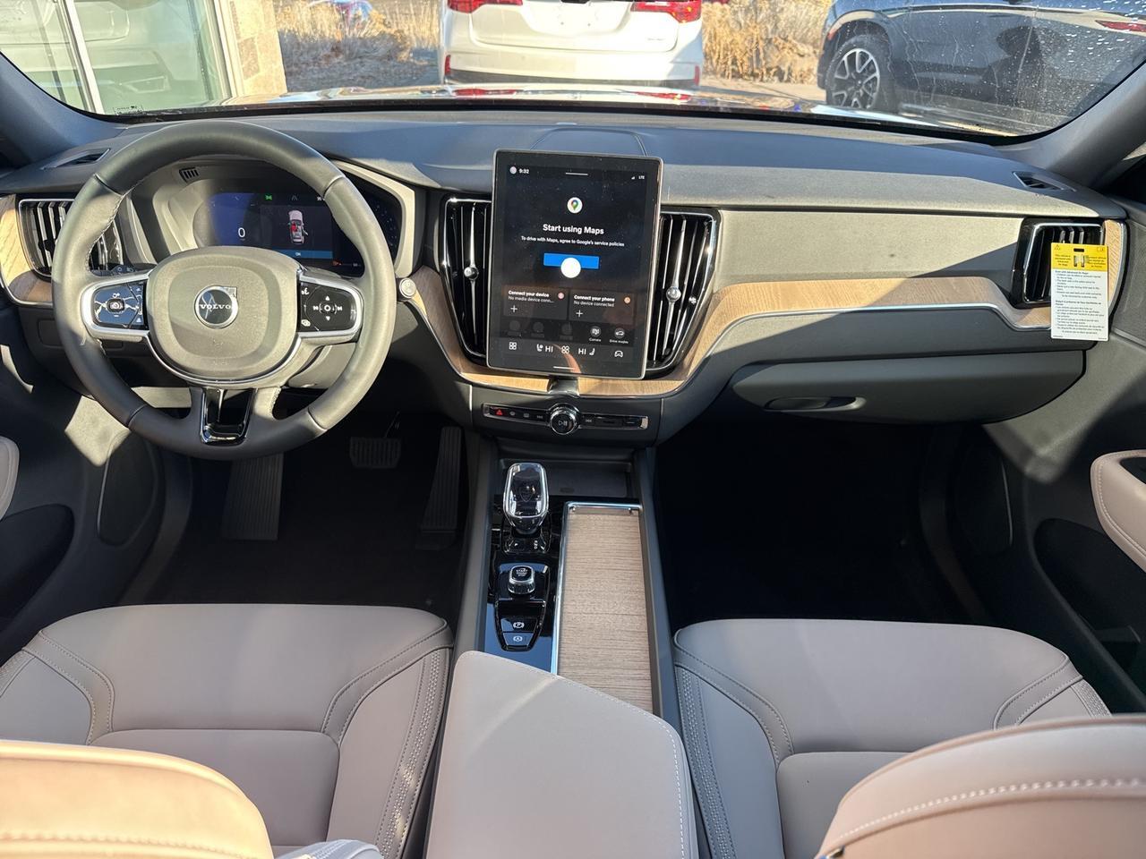 2026 Volvo XC60 B5 Plus Bend OR