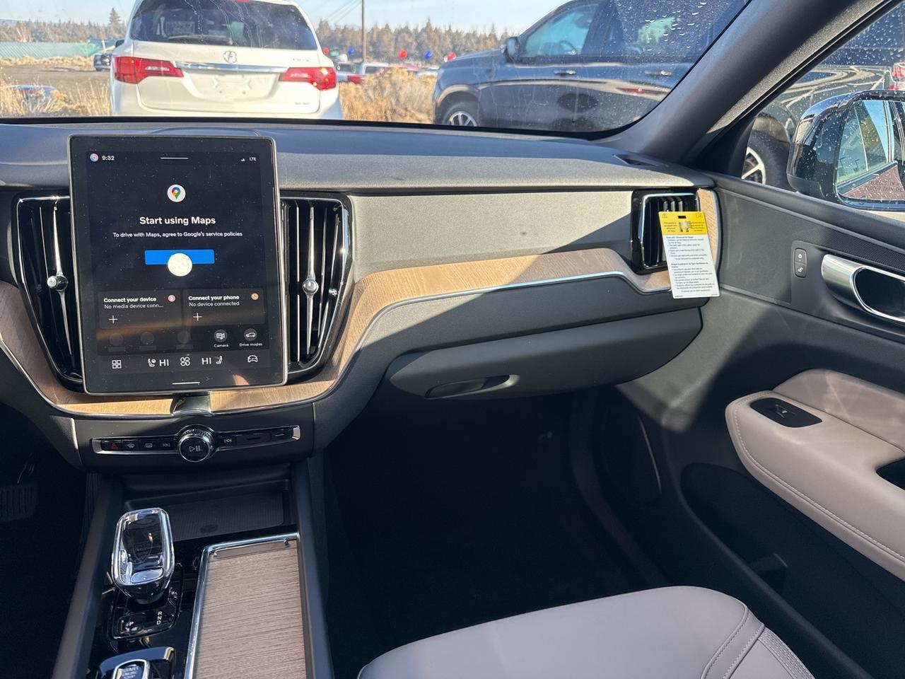 2026 Volvo XC60 B5 Plus Bend OR