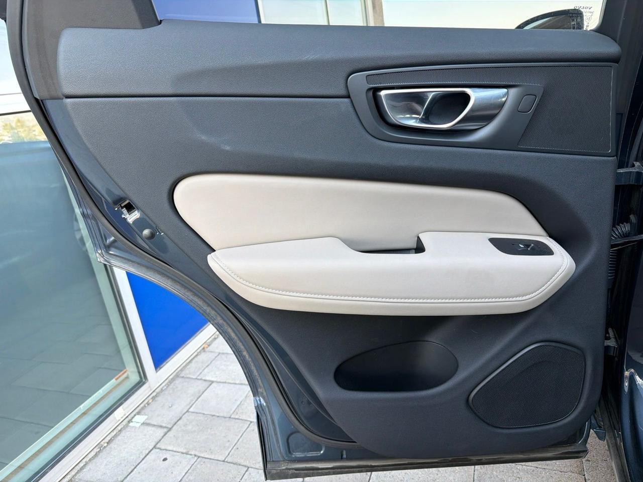 2026 Volvo XC60 B5 Plus Bend OR