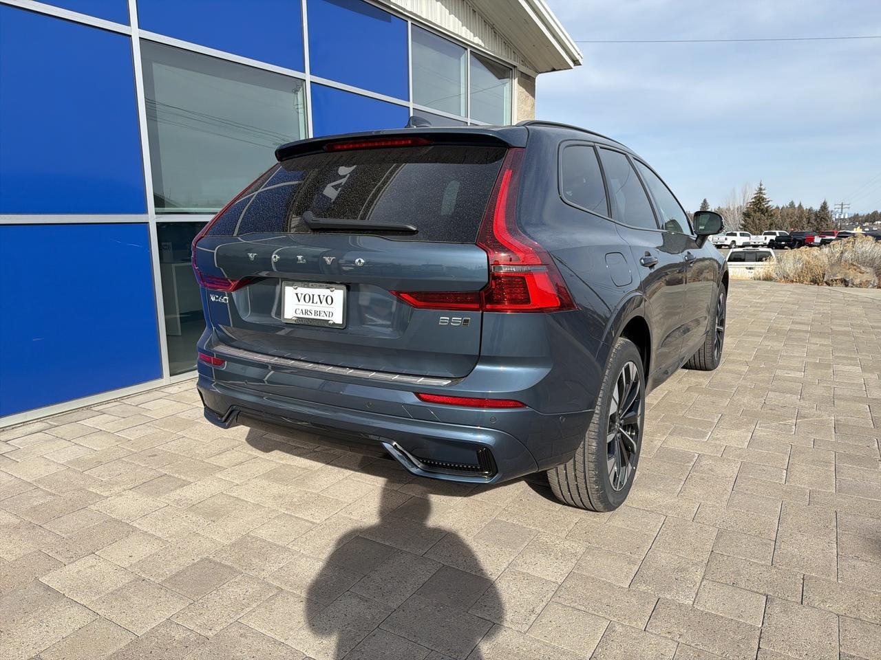 2026 Volvo XC60 B5 Plus Bend OR