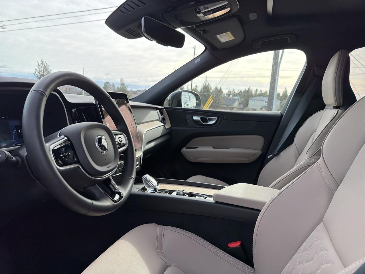 2026 Volvo XC60 B5 Plus Bend OR