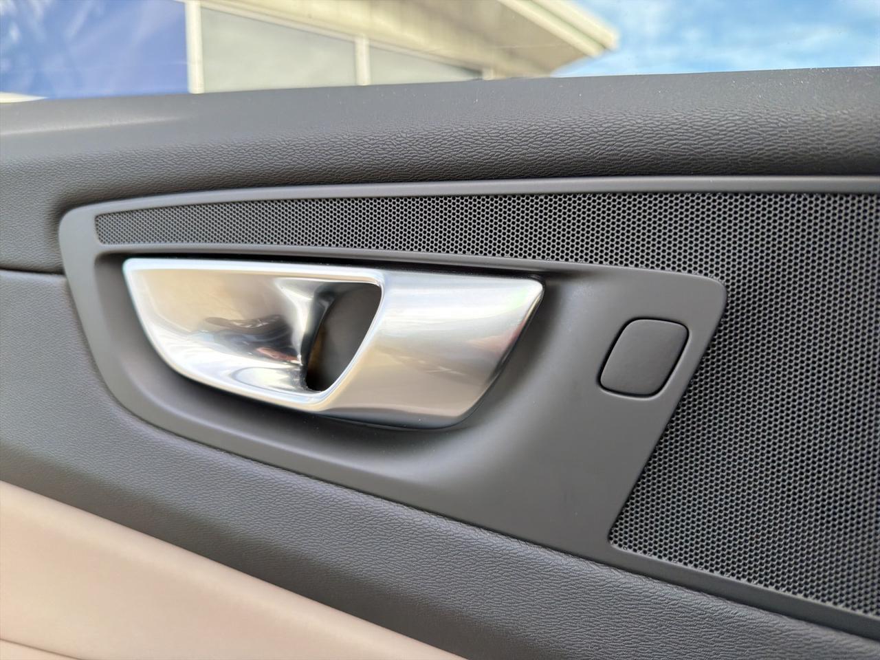 2026 Volvo XC60 B5 Plus Bend OR