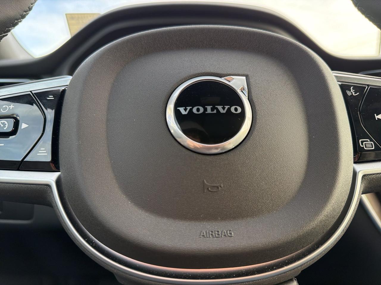 2026 Volvo XC60 B5 Plus Bend OR