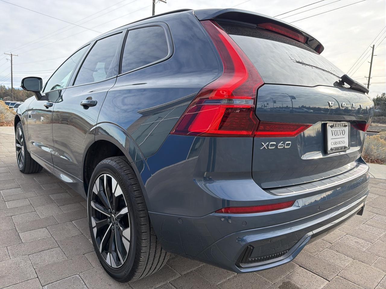 2026 Volvo XC60 B5 Plus Bend OR