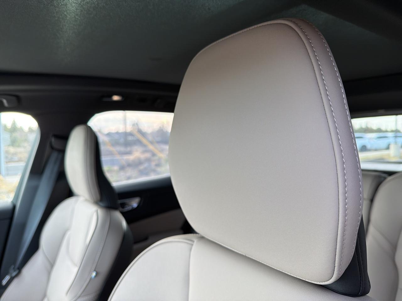 2026 Volvo XC60 B5 Plus Bend OR