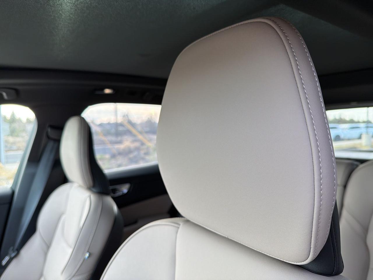 2026 Volvo XC60 B5 Plus Bend OR