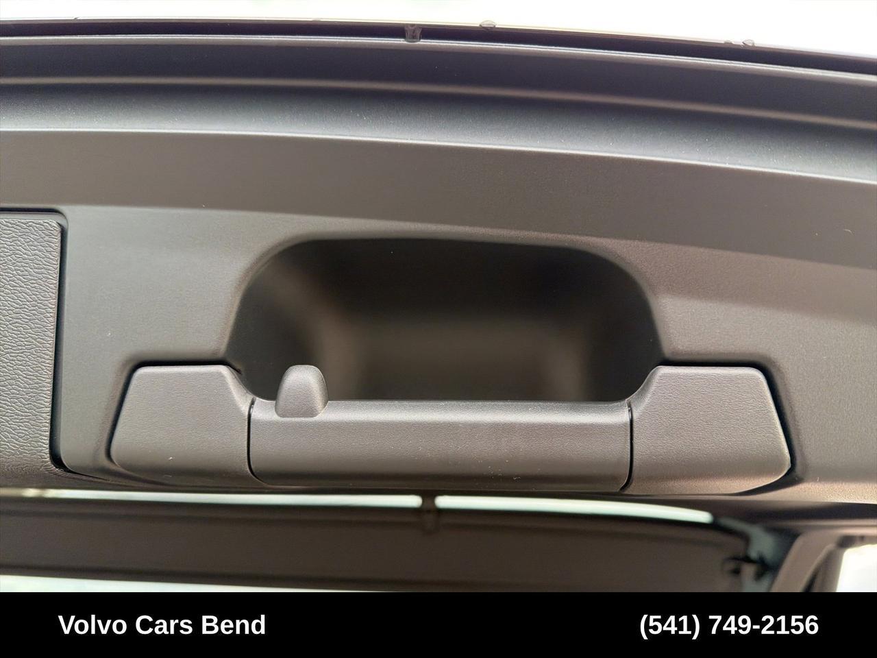 2026 Volvo XC60 B5 Plus Bend OR