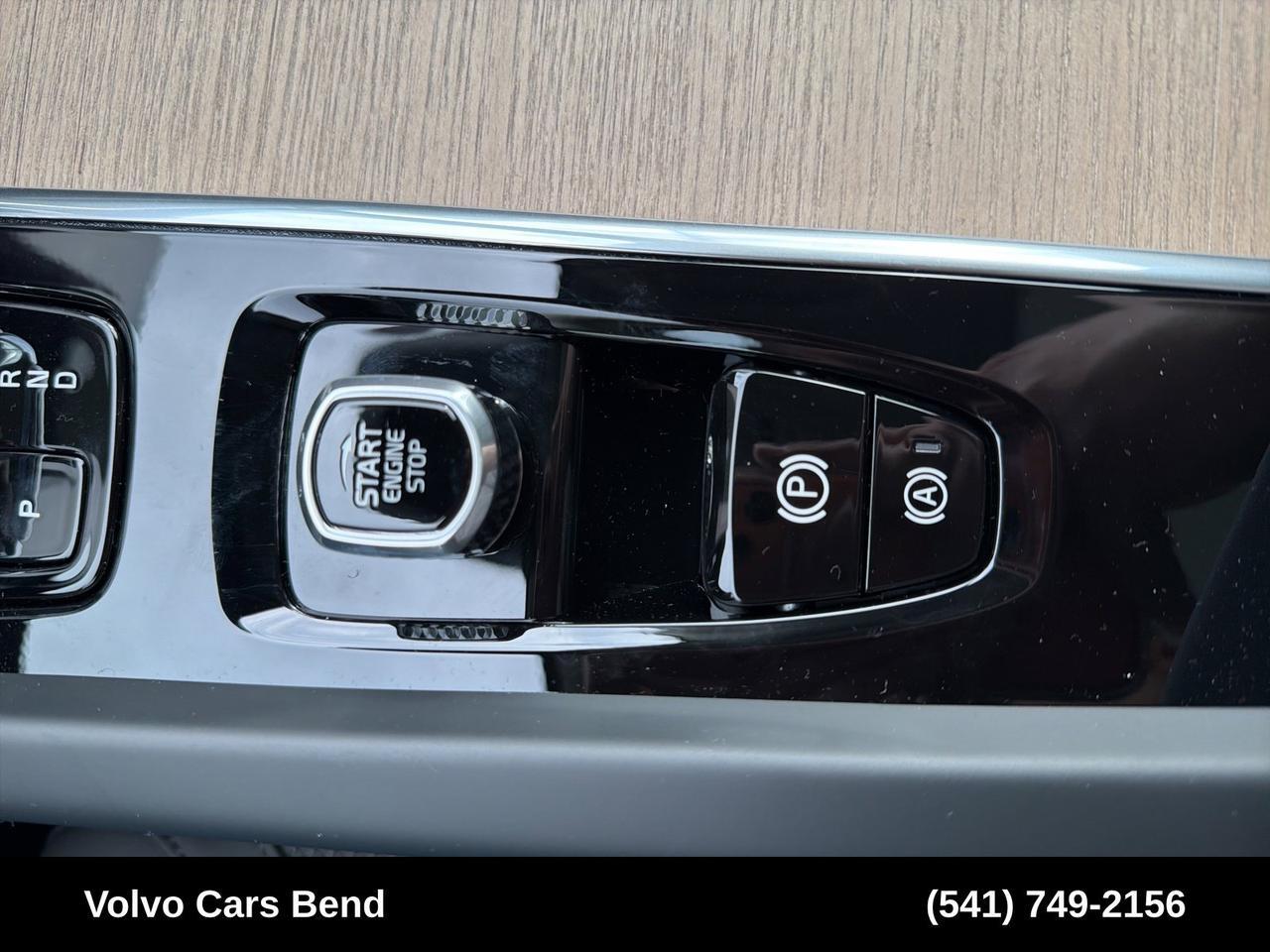 2026 Volvo XC60 B5 Plus Bend OR